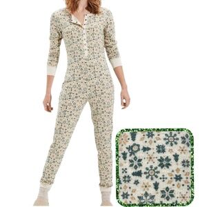 New AE Waffle Knit Thermal Long Sleeve Relaxed Fit PJ Onesie Cream Size Large